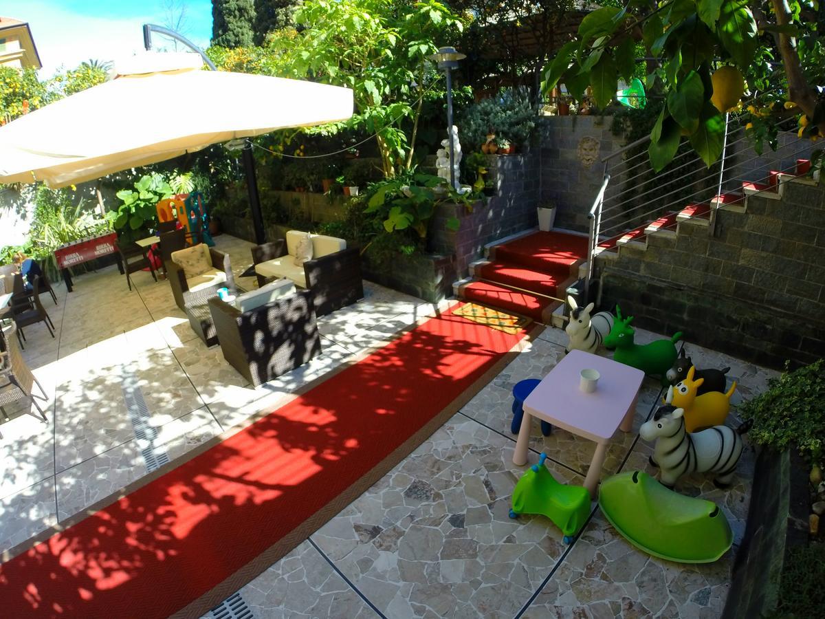 Hotel Villa Delibera Varazze Eksteriør bilde