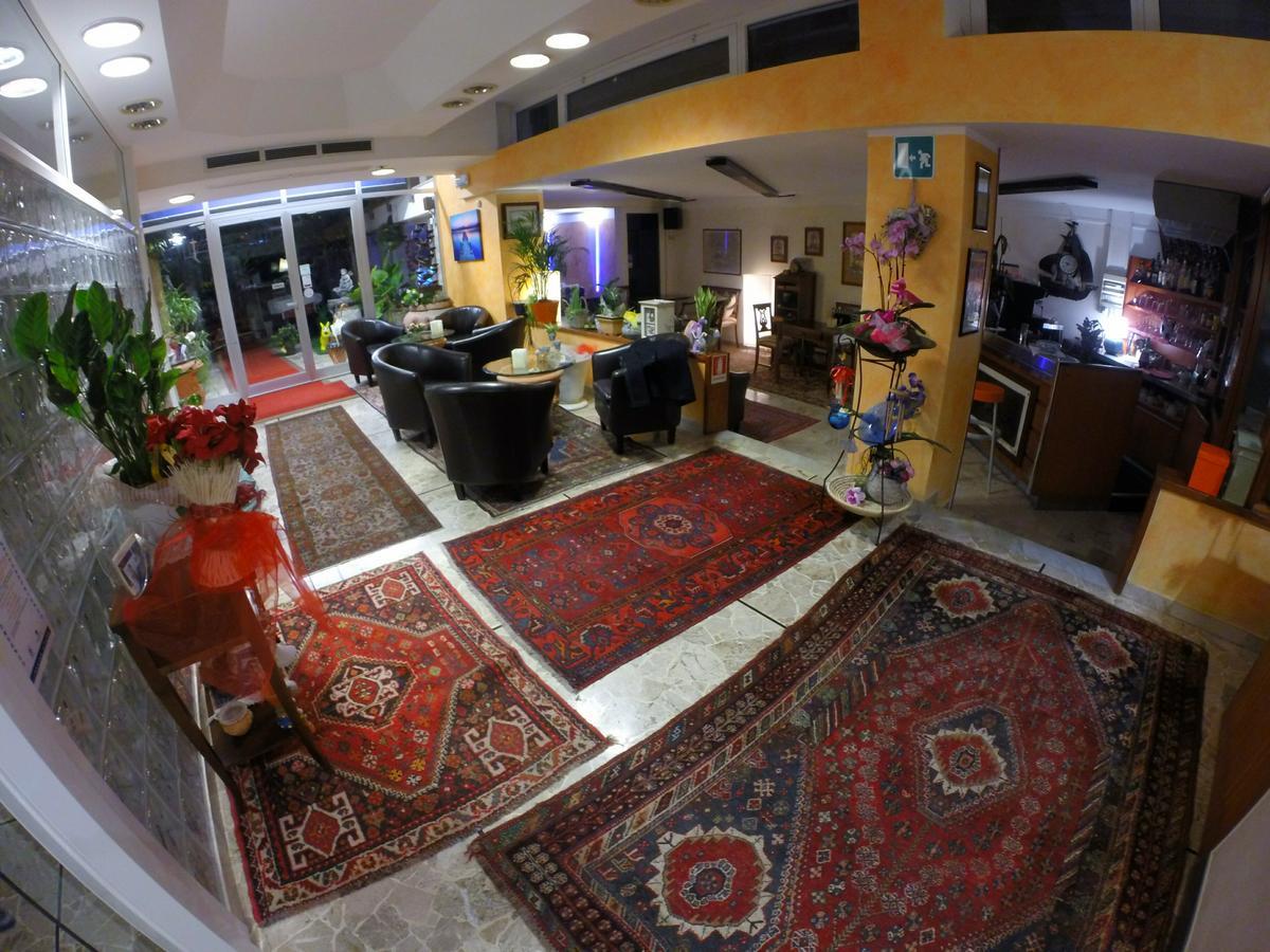 Hotel Villa Delibera Varazze Eksteriør bilde